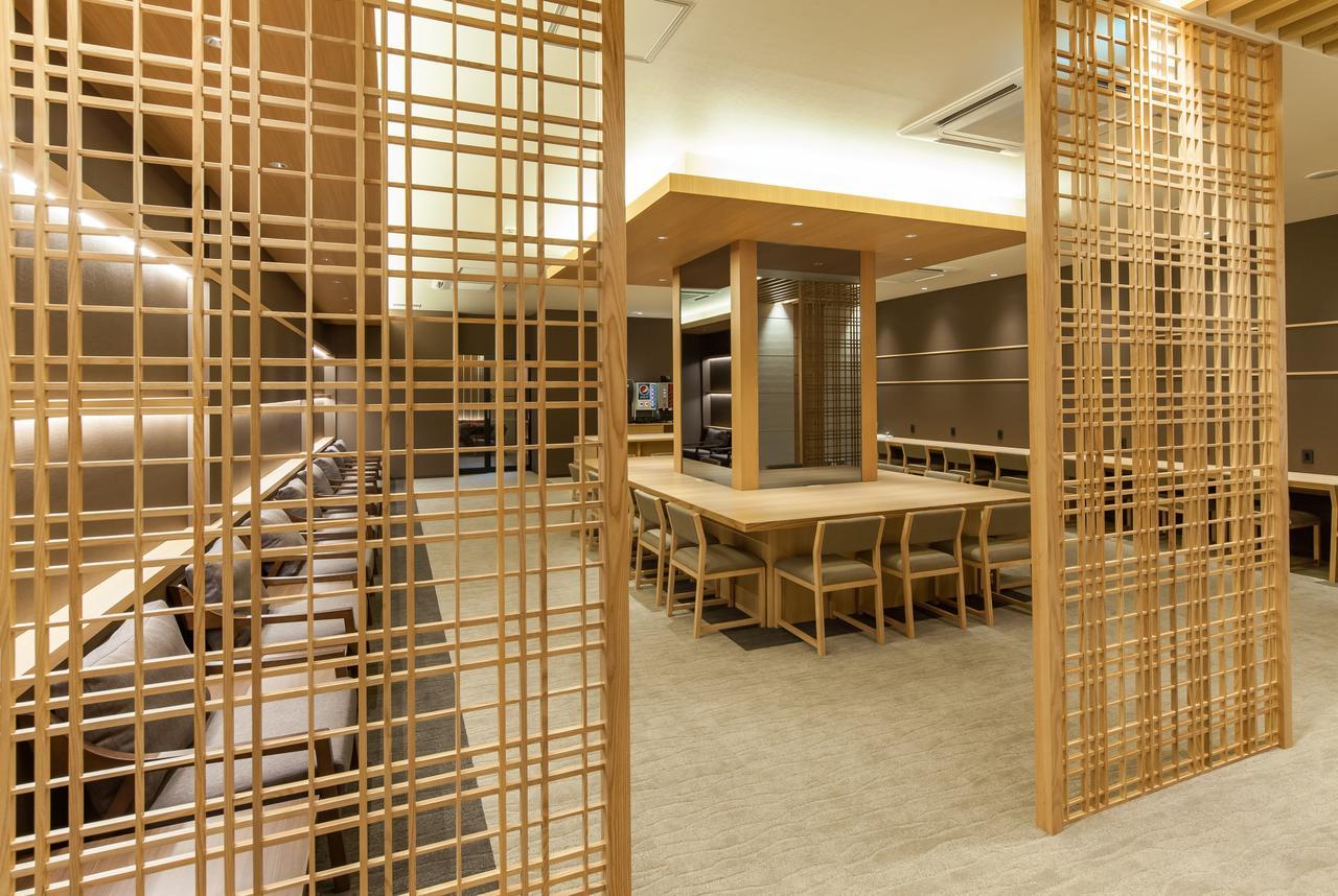 Y'S Cabin Yokohama Kannai Экстерьер фото