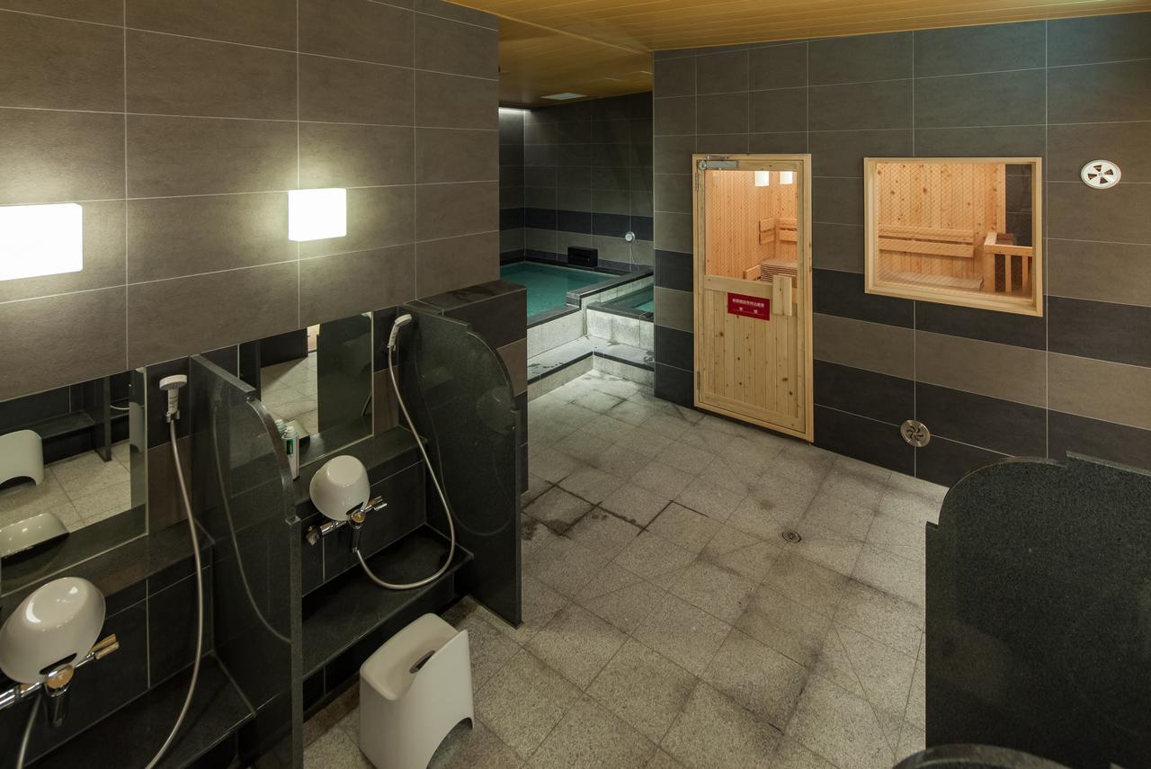 Y'S Cabin Yokohama Kannai Экстерьер фото