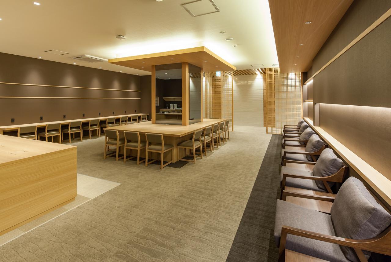 Y'S Cabin Yokohama Kannai Экстерьер фото