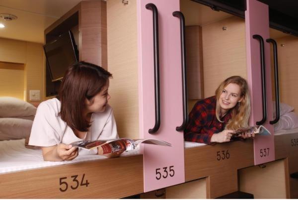 Y'S Cabin Yokohama Kannai Экстерьер фото